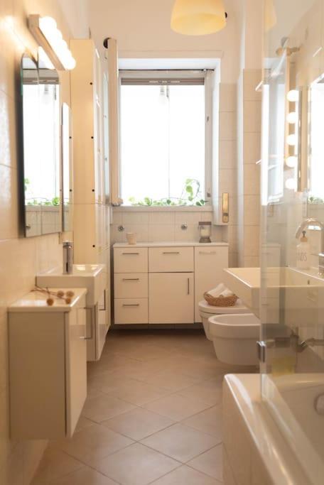 Tiziano Apartment-a Spacious For In Appartamento *