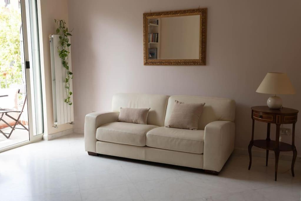 Appartamento Tiziano Apartment-a Spacious For In