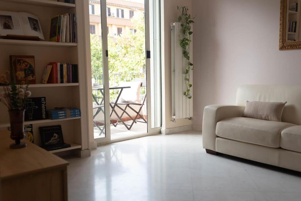Tiziano Apartment-a Spacious For In * Roma